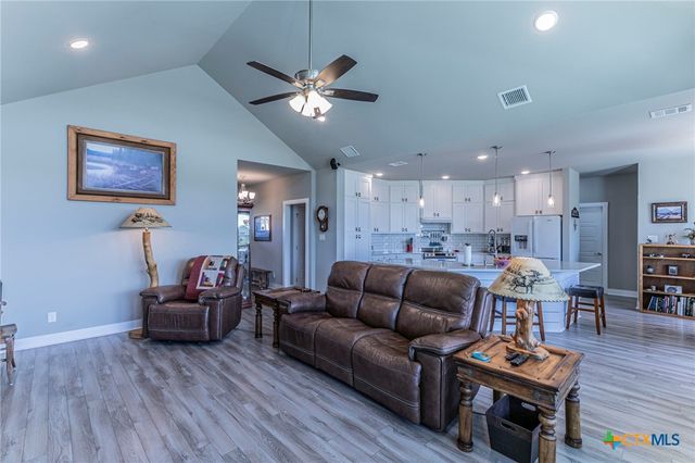 119 Lakewood Drive, Gatesville, TX 76528