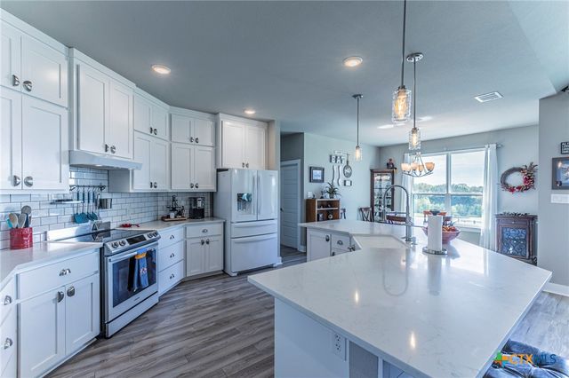 119 Lakewood Drive, Gatesville, TX 76528