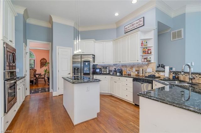 2512 Burch Point, High Point, NC 27265