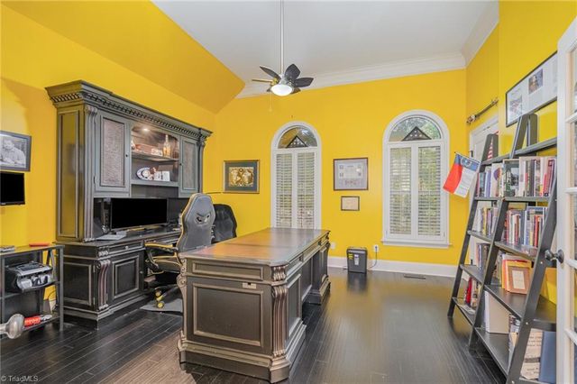 2512 Burch Point, High Point, NC 27265