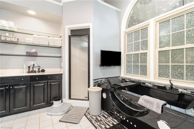 2512 Burch Point, High Point, NC 27265