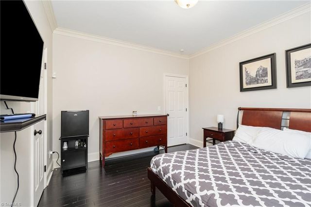2512 Burch Point, High Point, NC 27265