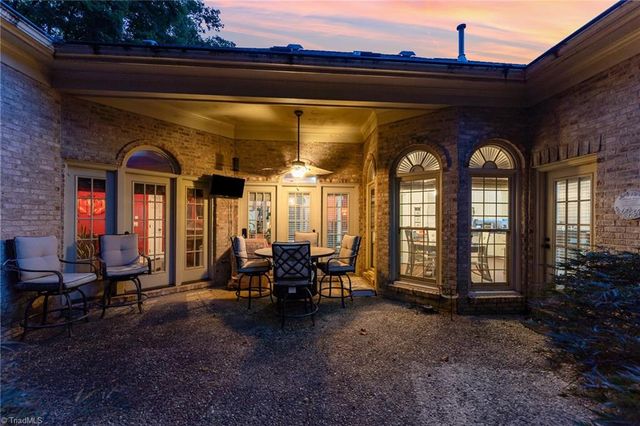 2512 Burch Point, High Point, NC 27265