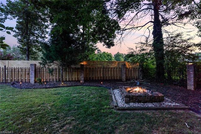 2512 Burch Point, High Point, NC 27265