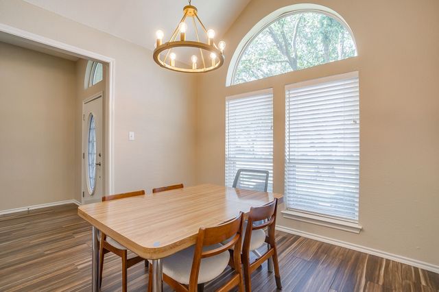 6155 White Tail Trail, Fort Worth, TX 76132