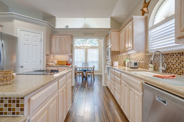 6155 White Tail Trail, Fort Worth, TX 76132