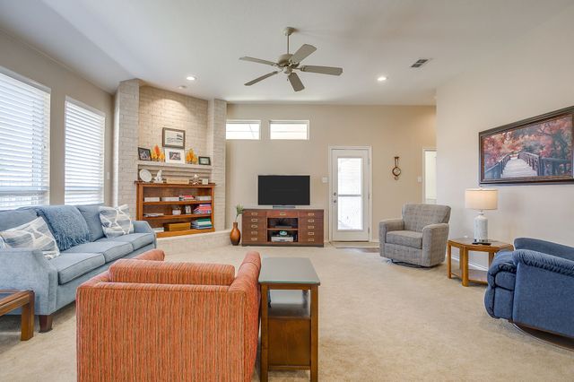 6155 White Tail Trail, Fort Worth, TX 76132