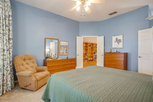 6155 White Tail Trail, Fort Worth, TX 76132