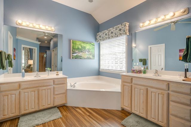 6155 White Tail Trail, Fort Worth, TX 76132