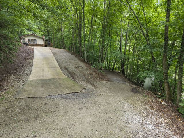 250 Owl Trce, Smithville, TN 37166