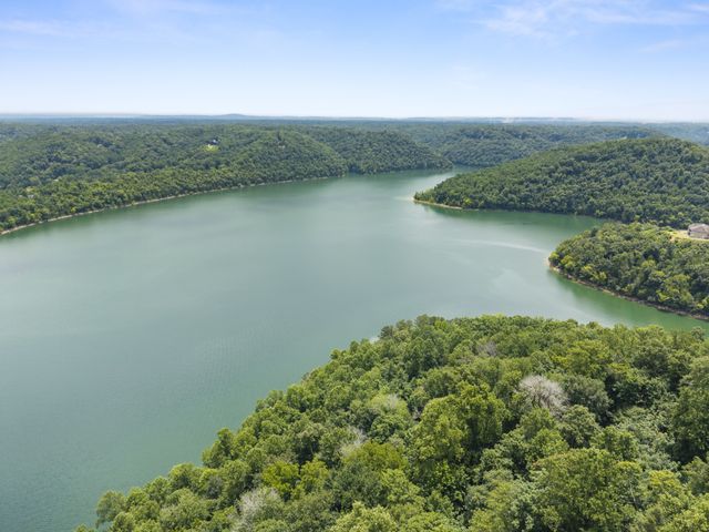 250 Owl Trce, Smithville, TN 37166