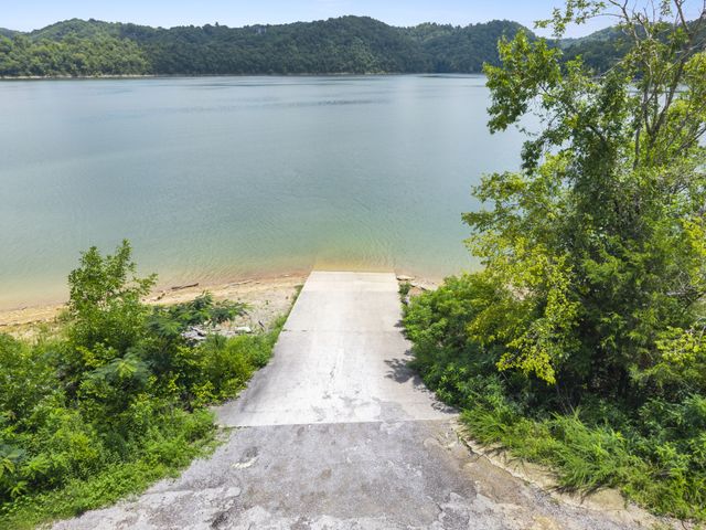 250 Owl Trce, Smithville, TN 37166