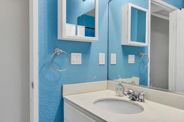 3570 Caballero Ln, Antelope, CA 95843