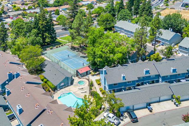 3570 Caballero Ln, Antelope, CA 95843