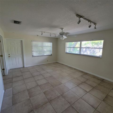 246 Dixie Blvd, Delray Beach, FL 33444