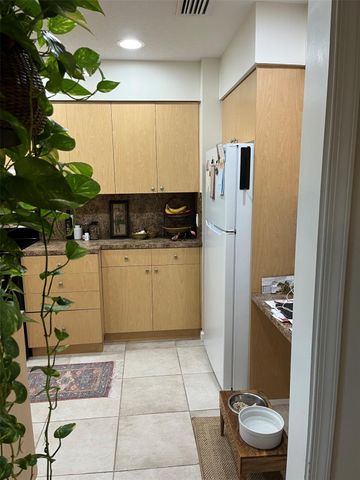 246 Dixie Blvd, Delray Beach, FL 33444