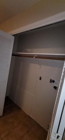 246 Dixie Blvd, Delray Beach, FL 33444