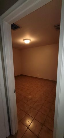 246 Dixie Blvd, Delray Beach, FL 33444