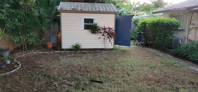 246 Dixie Blvd, Delray Beach, FL 33444