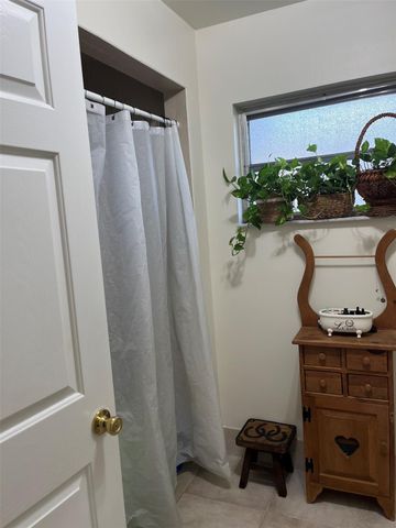 246 Dixie Blvd, Delray Beach, FL 33444