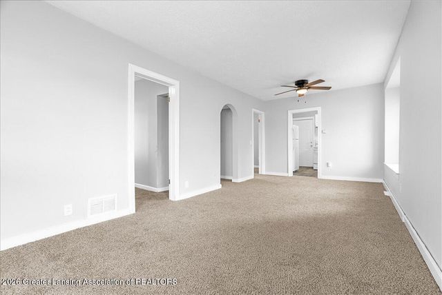 910 S Holmes Street, Lansing, MI 48912