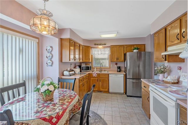 11 Burt Street, Oswego, NY 13126