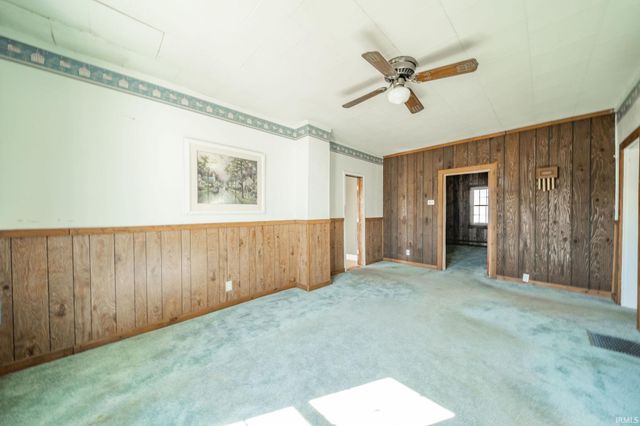 9100 S County Road 300, Muncie, IN 47302