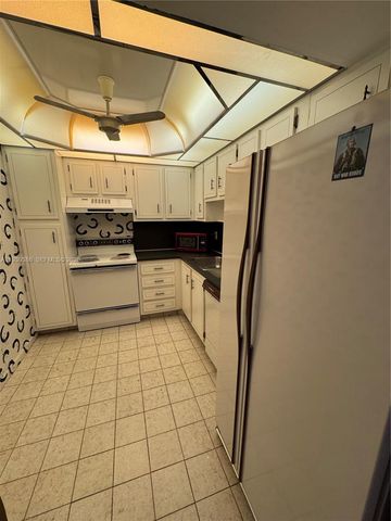 1100 Saint Charles Pl 203, Pembroke Pines, FL 33026