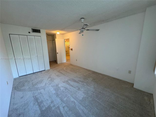 1100 Saint Charles Pl 203, Pembroke Pines, FL 33026