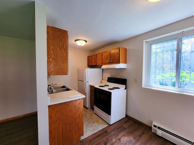 2637 S Pleasant Avenue S 14, Minneapolis, MN 55408