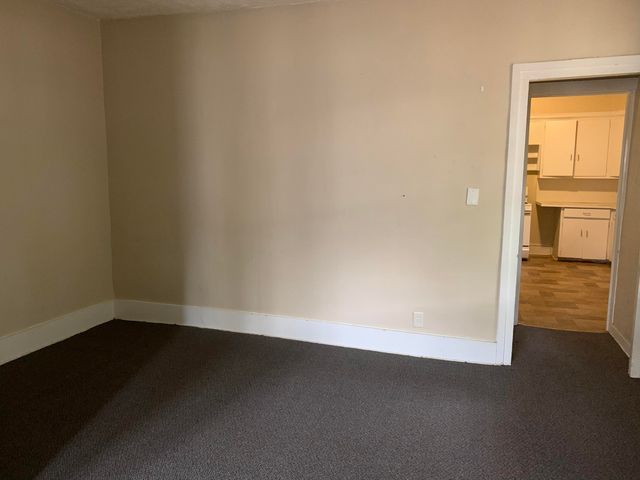 417 Oak Street, Kalamazoo City, MI 49007