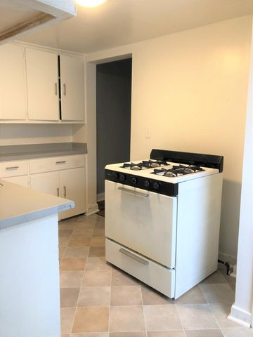 417 Oak Street, Kalamazoo City, MI 49007