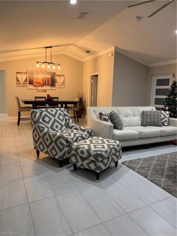 1421 NE 9th TER, Cape Coral, FL 33909