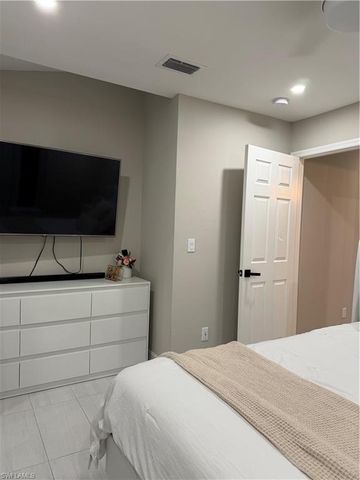 1421 NE 9th TER, Cape Coral, FL 33909