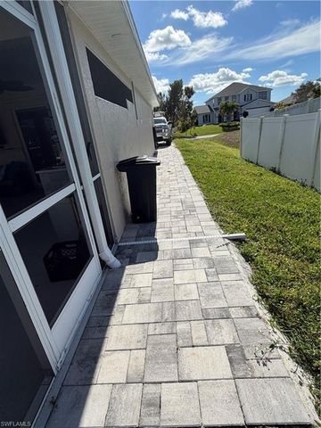 1421 NE 9th TER, Cape Coral, FL 33909