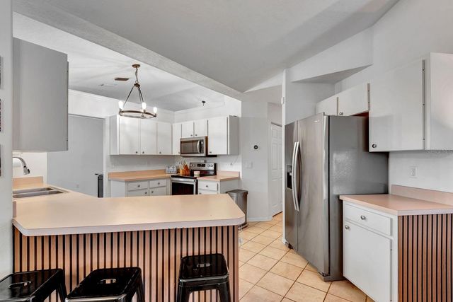 810 MCARTHUR AVENUE, Sarasota, FL 34243