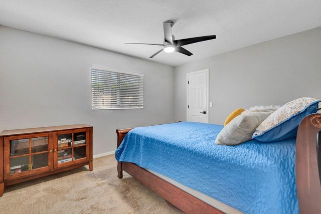 810 MCARTHUR AVENUE, Sarasota, FL 34243