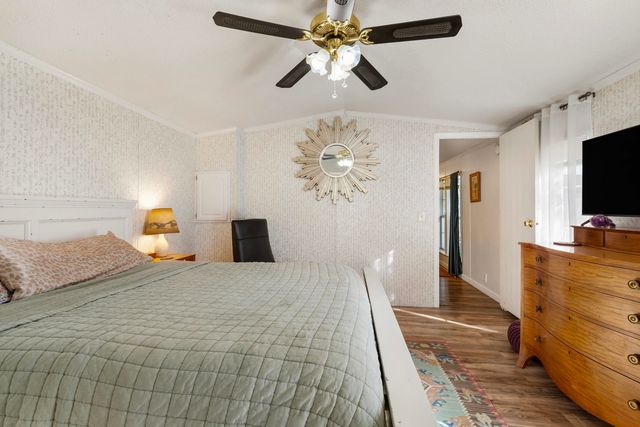 23 Family Circle, Hartland, VT 05048