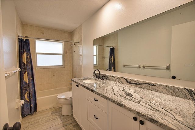 651 PERCHERON CIRCLE, Nokomis, FL 34275