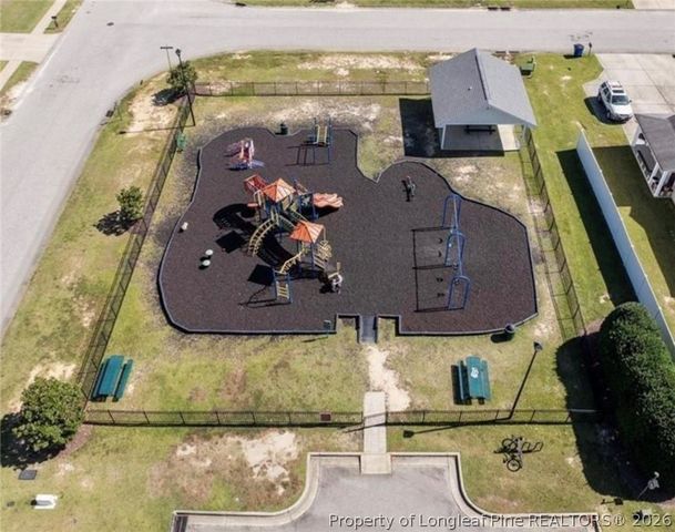 259 Bayleaf Drive, Raeford, NC 28376