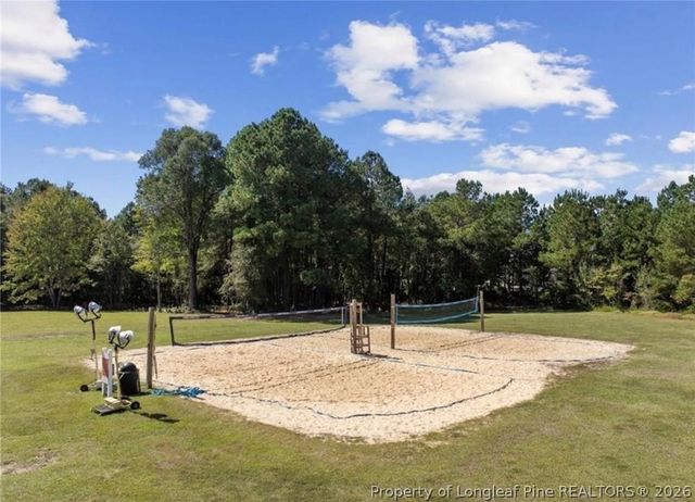 259 Bayleaf Drive, Raeford, NC 28376