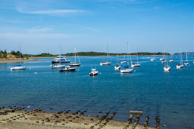 151 Stayner Dr 151, Hingham, MA 02043