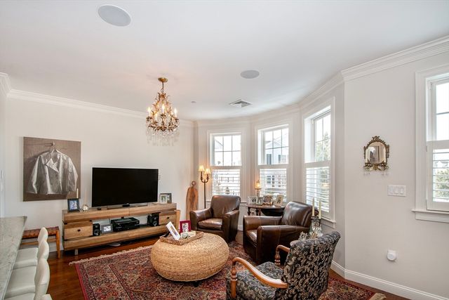 151 Stayner Dr 151, Hingham, MA 02043