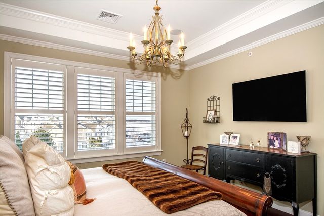 151 Stayner Dr 151, Hingham, MA 02043