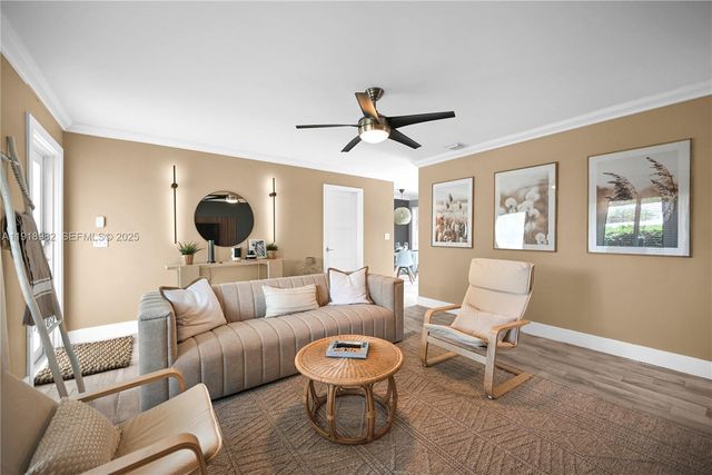 4851 NE 13th Ave, Oakland Park, FL 33334