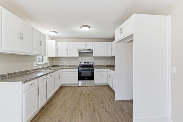 109 E Williams Street, Bowie, TX 76230