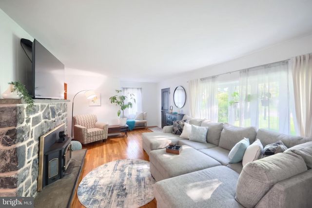 3608 HORIZON DR, Lancaster, PA 17601
