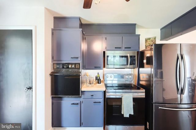 3608 HORIZON DR, Lancaster, PA 17601