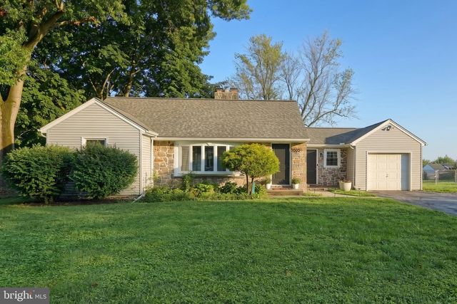 3608 HORIZON DR, Lancaster, PA 17601
