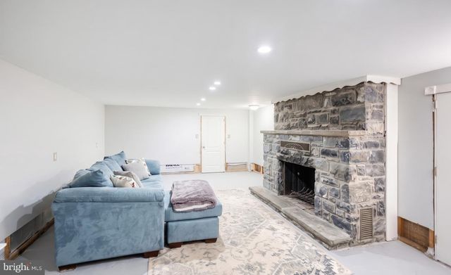 3608 HORIZON DR, Lancaster, PA 17601